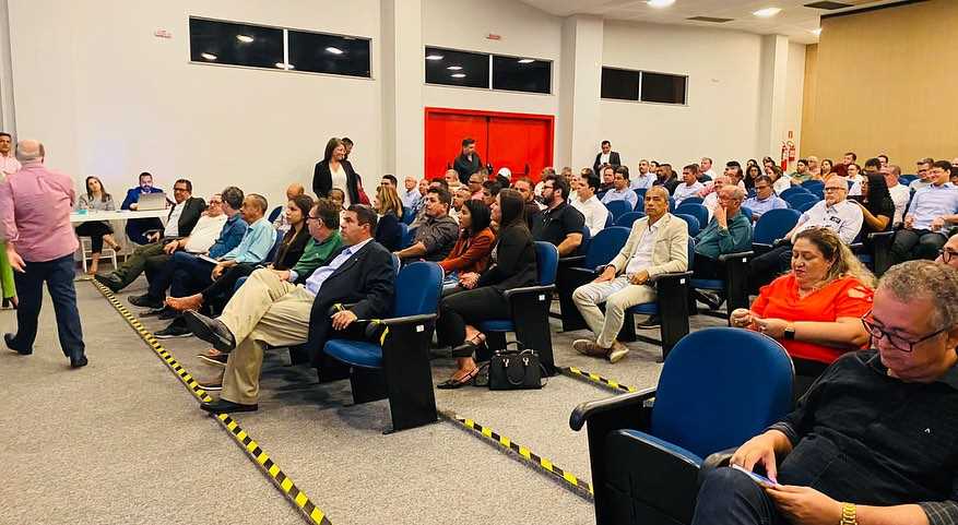 Camacã: Prefeito Paulo do Gás participa de reunião em Salvador para discutir a queda do repasse do FPM